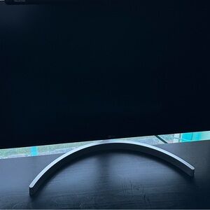 LG 27UL500-W 27-inch 4K UHD (3840 x 2160) UltraFine Computer Monitor